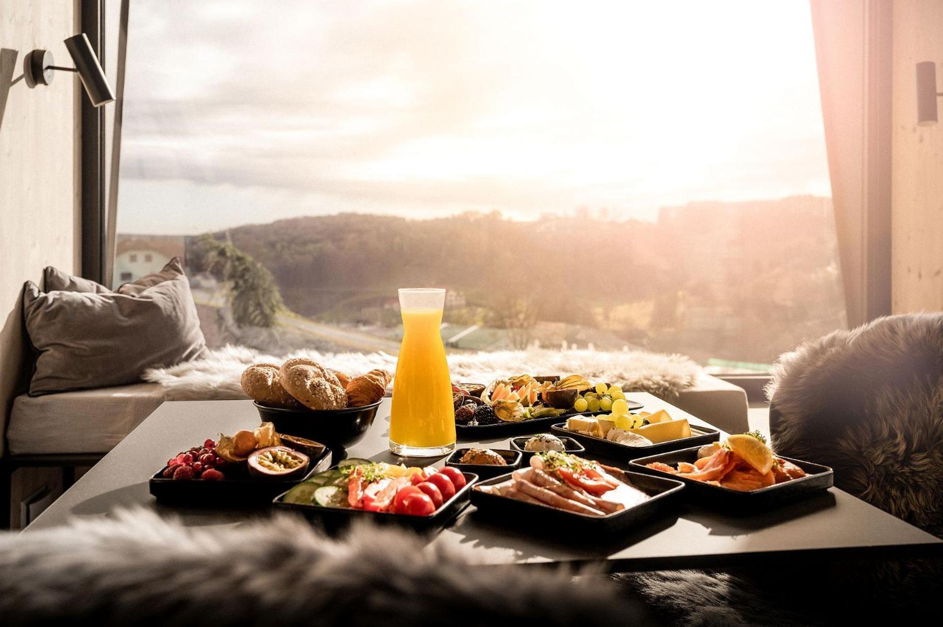 Maiers Kuschelhotel Loipersdorf Deluxe - Adults Only Loipersdorf bei Fuerstenfeld Ngoại thất bức ảnh