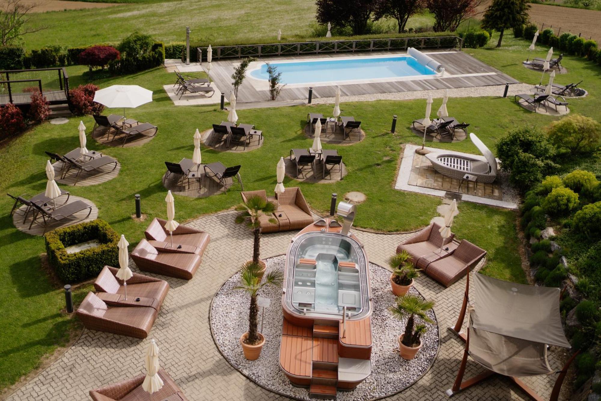 Maiers Kuschelhotel Loipersdorf Deluxe - Adults Only Loipersdorf bei Fuerstenfeld Ngoại thất bức ảnh