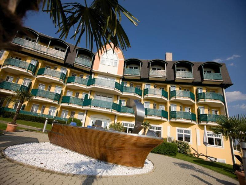 Maiers Kuschelhotel Loipersdorf Deluxe - Adults Only Loipersdorf bei Fuerstenfeld Ngoại thất bức ảnh